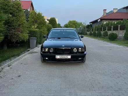 BMW 525 1995 года за 2 900 000 тг. в Шымкент – фото 16