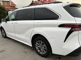 Toyota Sienna 2021 года за 23 300 000 тг. в Алматы – фото 4