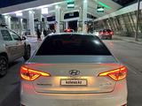 Hyundai Sonata 2015 годаfor3 400 000 тг. в Актобе – фото 3