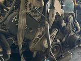 Двигатель K5 2.5л бензин Kia Carnival, Карнивал за 10 000 тг. в Актау – фото 2