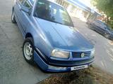 Volkswagen Vento 1994 года за 1 500 000 тг. в Шымкент – фото 2
