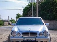 Mercedes-Benz E 320 2001 годаfor3 000 000 тг. в Шымкент