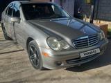 Mercedes-Benz C 240 2004 годаүшін2 900 000 тг. в Шымкент – фото 2