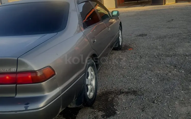 Toyota Camry 1999 годаүшін2 700 000 тг. в Актобе