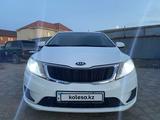 Kia Rio 2015 годаfor5 500 000 тг. в Атырау – фото 2