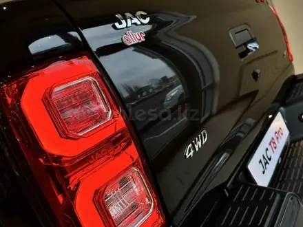 JAC T8 Pro Luxury 2025 года за 15 690 000 тг. в Костанай – фото 3