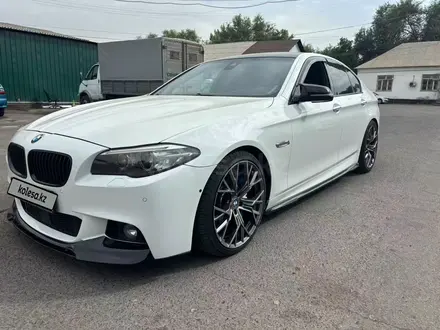 BMW 550 2015 года за 18 000 000 тг. в Алматы