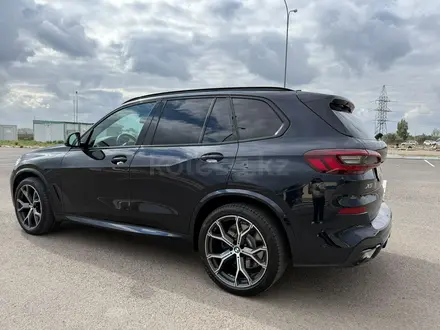BMW X5 2021 года за 35 700 000 тг. в Астана – фото 4