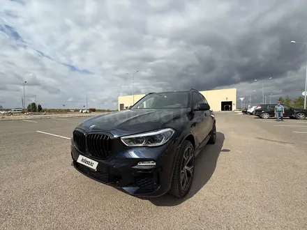 BMW X5 2021 года за 35 700 000 тг. в Астана – фото 6