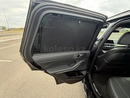 BMW X5 2021 года за 35 700 000 тг. в Астана – фото 10