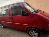 Volkswagen Caravelle 1997 годаүшін4 200 000 тг. в Шу – фото 5