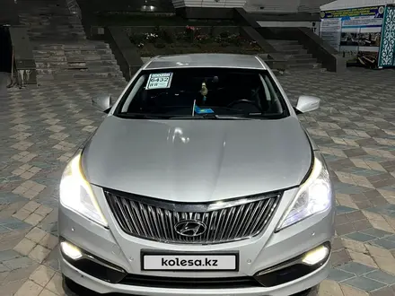 Hyundai Grandeur 2015 года за 5 500 000 тг. в Караганда – фото 4