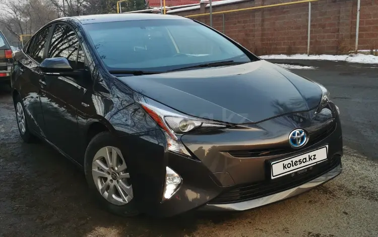 Toyota Prius 2017 года за 9 500 000 тг. в Алматы