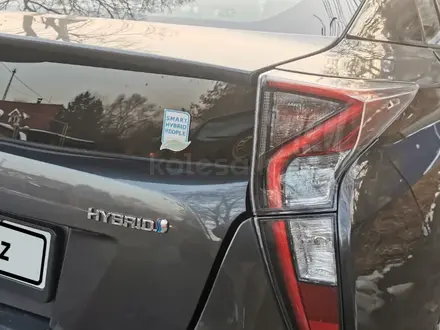 Toyota Prius 2017 года за 9 500 000 тг. в Алматы – фото 4
