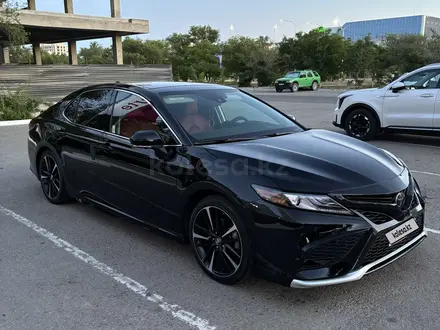 Toyota Camry 2019 года за 11 500 000 тг. в Актау