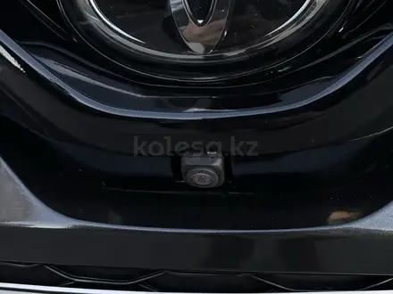 Toyota Camry 2019 года за 11 500 000 тг. в Актау – фото 8
