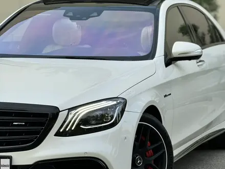 Mercedes-Benz S 63 AMG 2018 года за 49 500 000 тг. в Алматы – фото 18