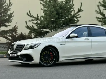 Mercedes-Benz S 63 AMG 2018 года за 49 500 000 тг. в Алматы – фото 19