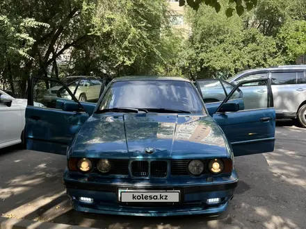 BMW 520 1991 года за 1 900 000 тг. в Зайсан – фото 2