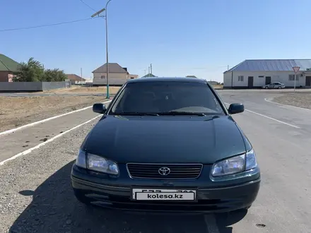 Toyota Camry 1998 года за 3 000 000 тг. в Байконыр