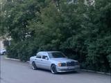 Mercedes-Benz E 200 1992 годаүшін2 300 000 тг. в Караганда – фото 2