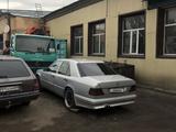 Mercedes-Benz E 200 1992 годаүшін2 300 000 тг. в Караганда – фото 4
