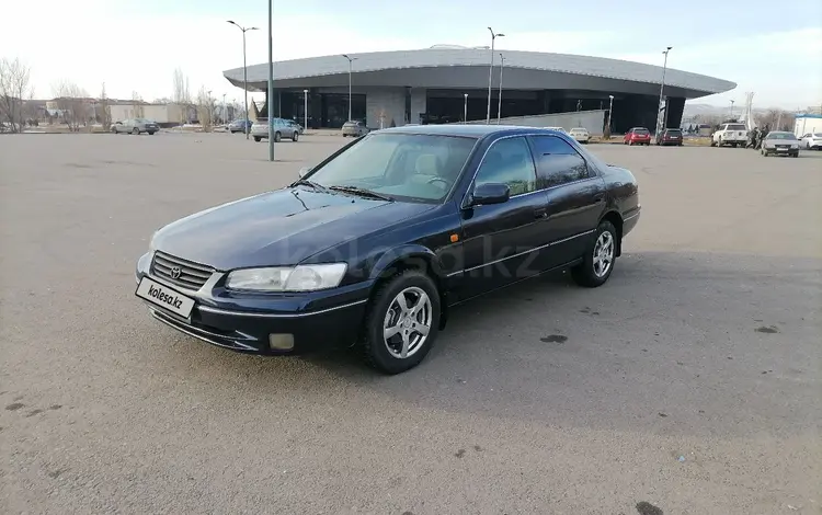 Toyota Camry 1998 годаfor3 000 000 тг. в Талдыкорган