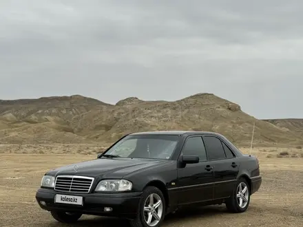 Mercedes-Benz C 200 1996 года за 3 000 000 тг. в Жанаозен – фото 5