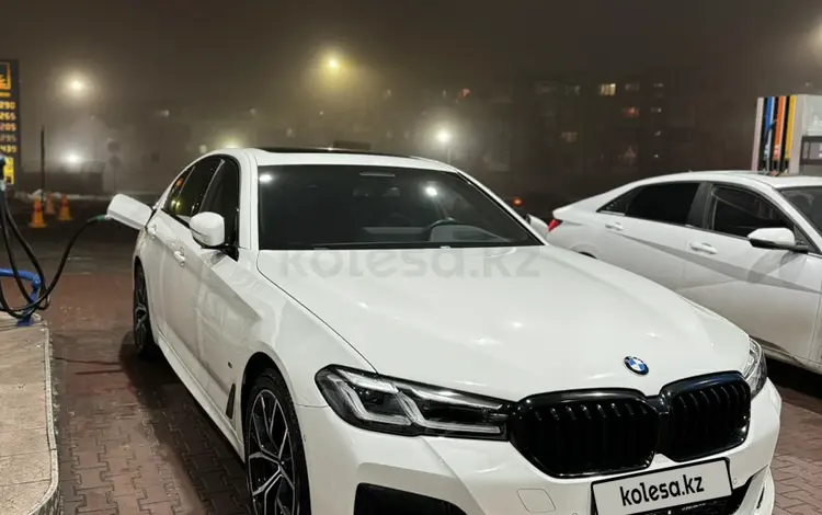 BMW 530 2022 года за 35 000 000 тг. в Алматы