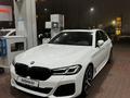BMW 530 2022 года за 35 000 000 тг. в Алматы – фото 2