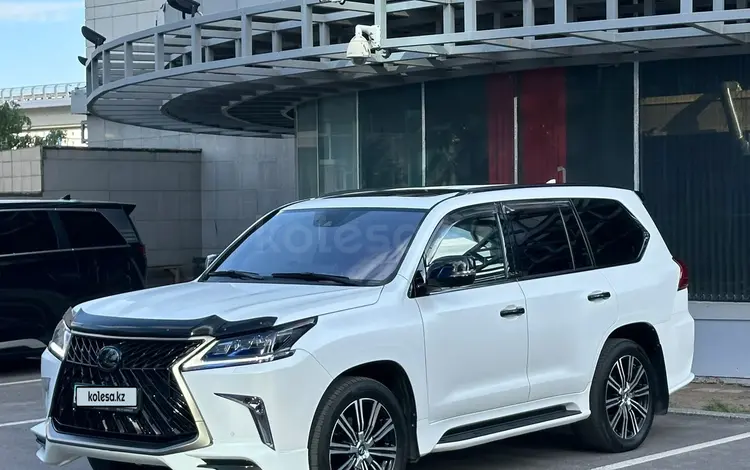 Lexus LX 570 2019 года за 48 500 000 тг. в Астана