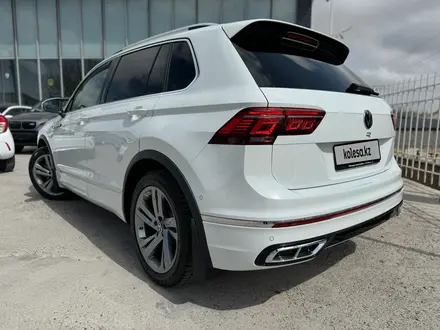 Volkswagen Tiguan 2021 года за 23 090 000 тг. в Шымкент – фото 5