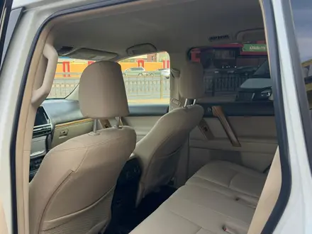 Toyota Land Cruiser Prado 2019 года за 27 500 000 тг. в Алматы – фото 10
