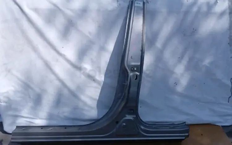 Стойка кузова Nissan Xtral NT30 за 30 000 тг. в Караганда