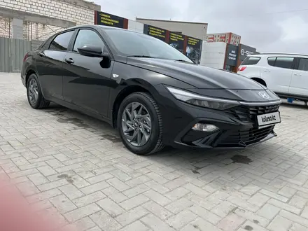 Hyundai Elantra 2024 года за 9 500 000 тг. в Актау – фото 3
