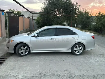 Toyota Camry 2012 года за 8 300 000 тг. в Тараз – фото 4