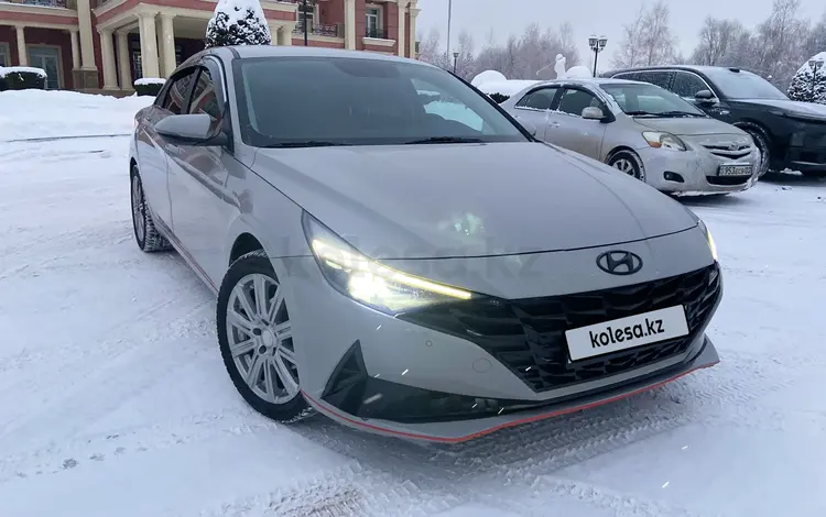 Hyundai Elantra 2021 года за 10 800 000 тг. в Алматы