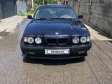 BMW 520 1995 годаүшін1 800 000 тг. в Алматы