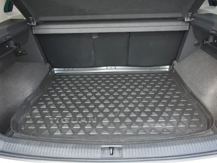Volkswagen Tiguan 2021 года за 10 750 000 тг. в Атырау – фото 18