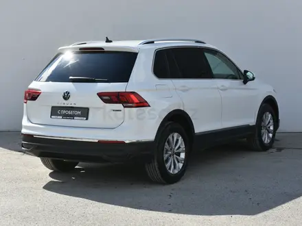 Volkswagen Tiguan 2021 года за 10 750 000 тг. в Атырау – фото 8