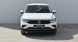 Volkswagen Tiguan 2021 года за 10 800 000 тг. в Атырау – фото 2