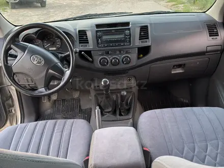 Toyota Hilux 2014 года за 8 500 000 тг. в Шымкент – фото 4