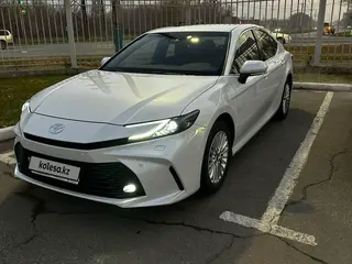 Toyota Camry, 2026