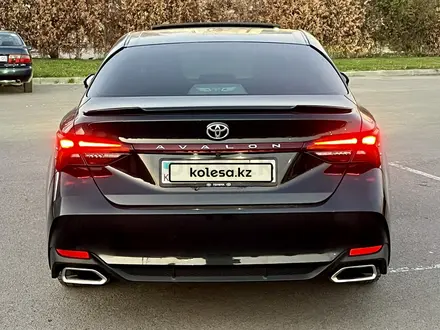 Toyota Avalon 2020 года за 14 500 000 тг. в Алматы – фото 6