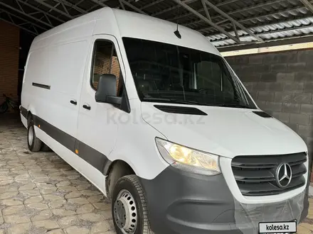 Mercedes-Benz Sprinter 2020 года за 25 500 000 тг. в Алматы – фото 14