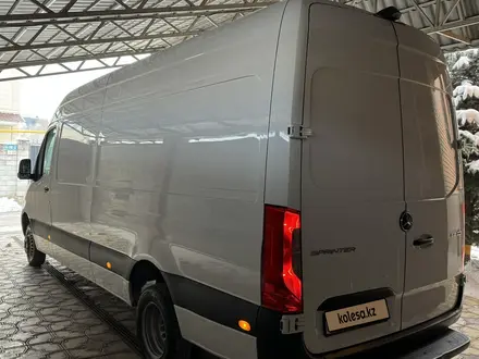 Mercedes-Benz Sprinter 2020 года за 25 500 000 тг. в Алматы – фото 17