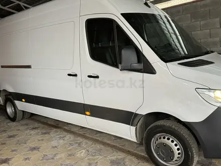 Mercedes-Benz Sprinter 2020 года за 25 500 000 тг. в Алматы – фото 3