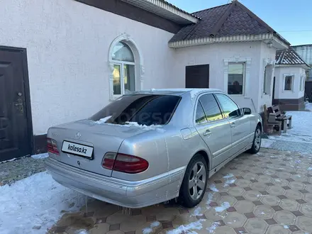 Mercedes-Benz E 320 2001 года за 3 000 000 тг. в Кызылорда – фото 7