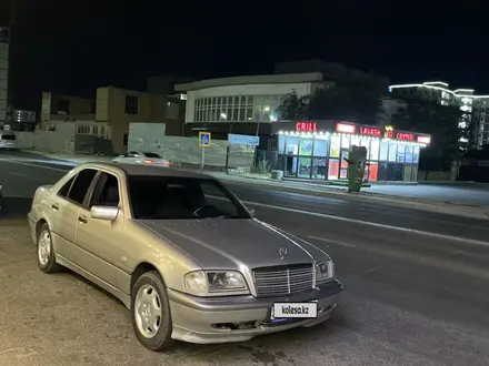 Mercedes-Benz C 200 1999 года за 3 300 000 тг. в Актау – фото 7