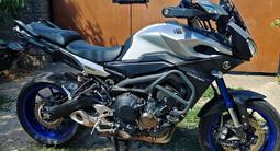 Yamaha  MT-09 Tracer (FJ-09) 2015 года за 3 800 000 тг. в Алматы
